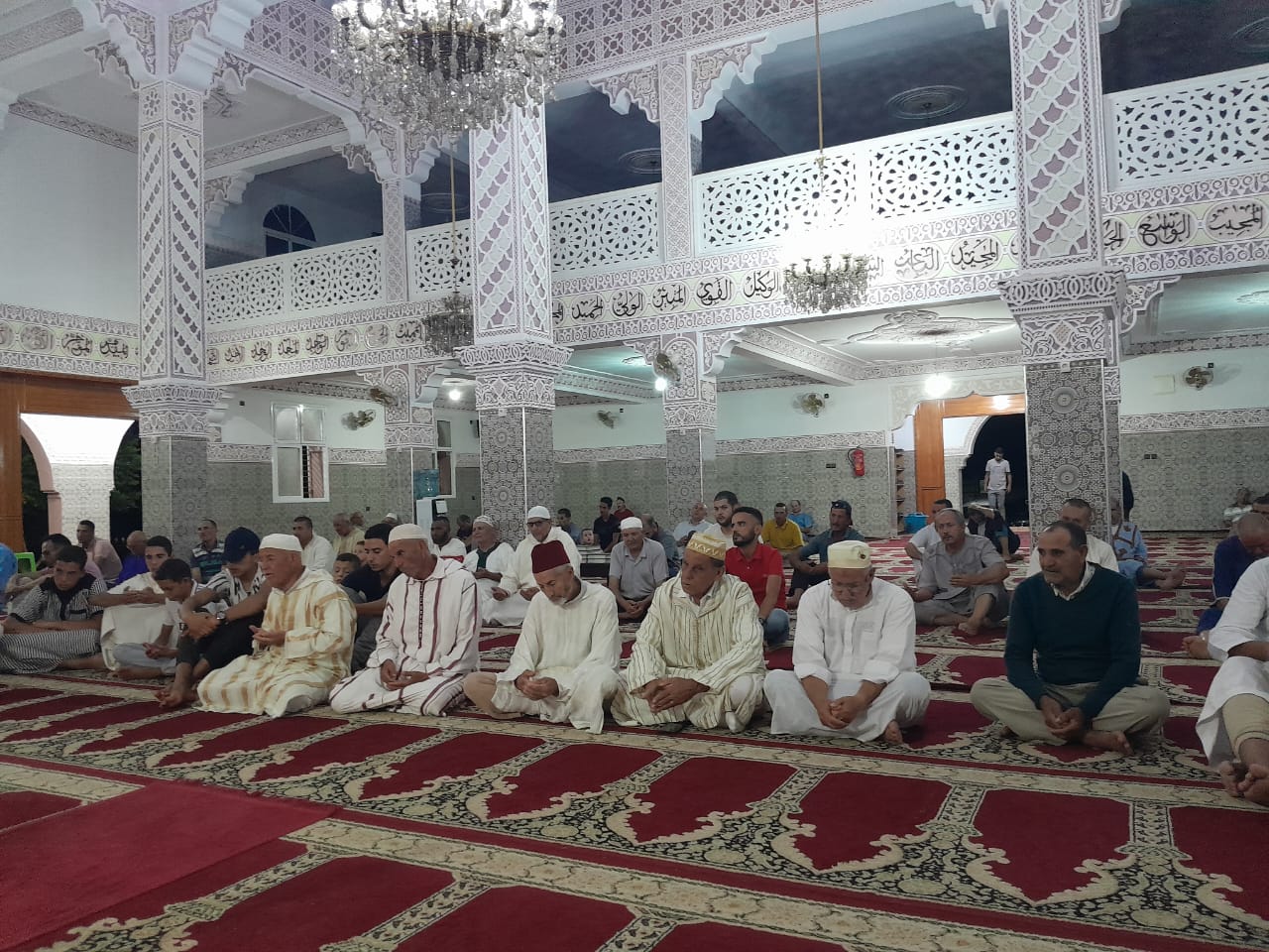 أمسية دينية بمناسبة ذكرى المولد النبوي الشريف برحاب مسجد الإحسان جماعة بوحلو