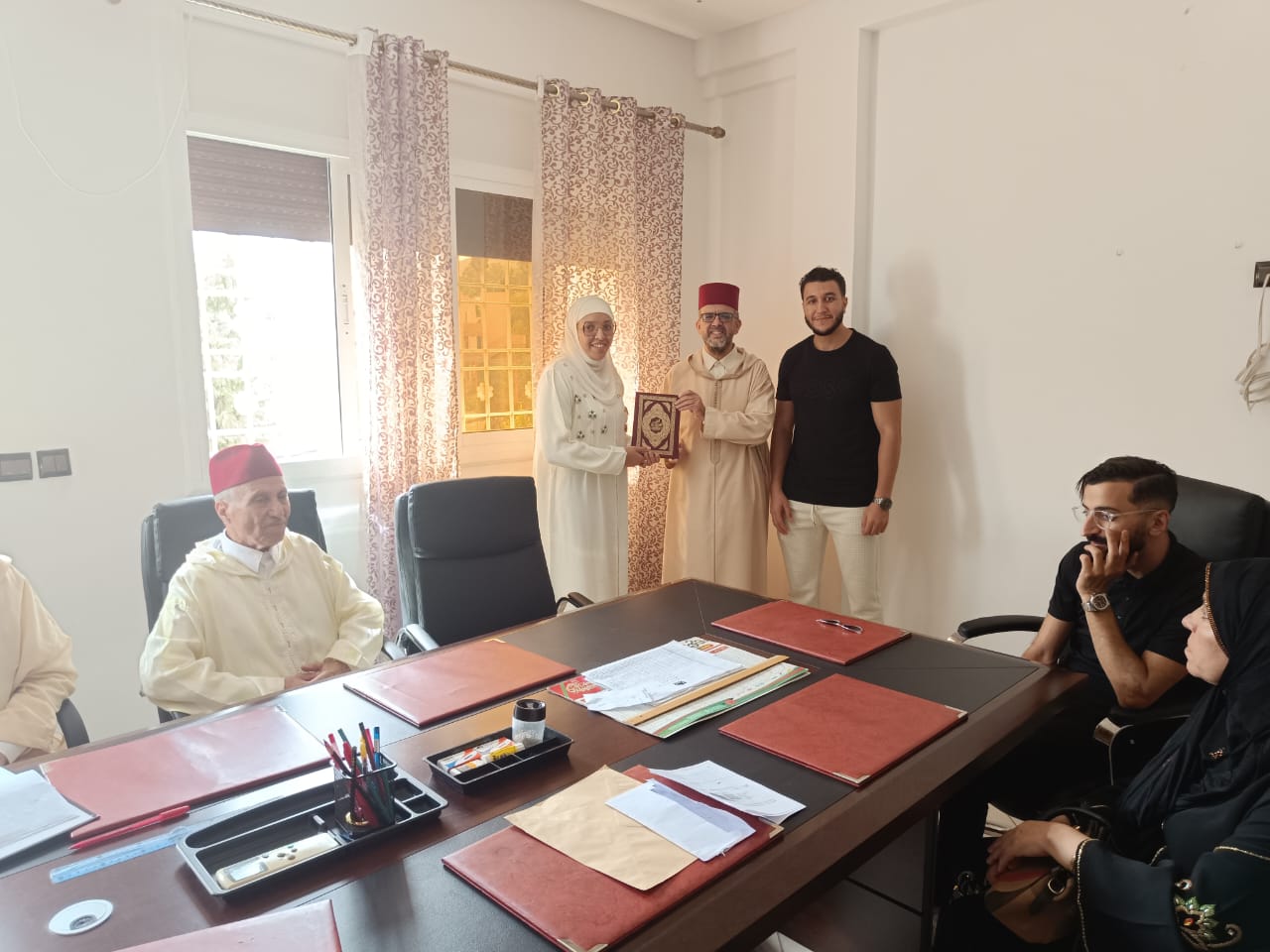 سيدة فرنسية تعلن اعتناقها للإسلام بالمجلس العلمي المحلي بتازة