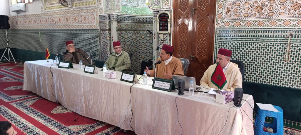 WhatsApp-Image-2024-10-31-at-17.37.06-4-1024x461 تقرير عن محاضرة علمية في موضوع "مظاهر عناية المملكة المغربية برؤية الهلال"