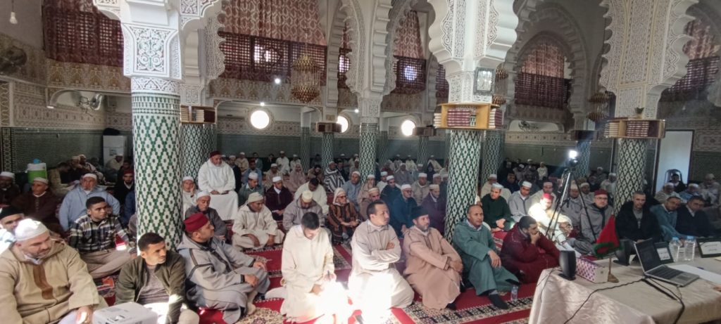 WhatsApp-Image-2024-10-31-at-17.37.09-4-1024x461 تقرير عن محاضرة علمية في موضوع "مظاهر عناية المملكة المغربية برؤية الهلال"