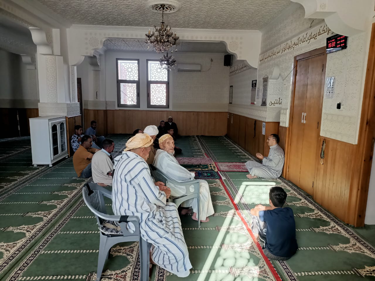 درس وعظي في إطار خطة تسديد التبليغ في موضوع “ذكرى المسيرة الخضراء المظفرة” من تقديم الإمام المرشد عادل هداي