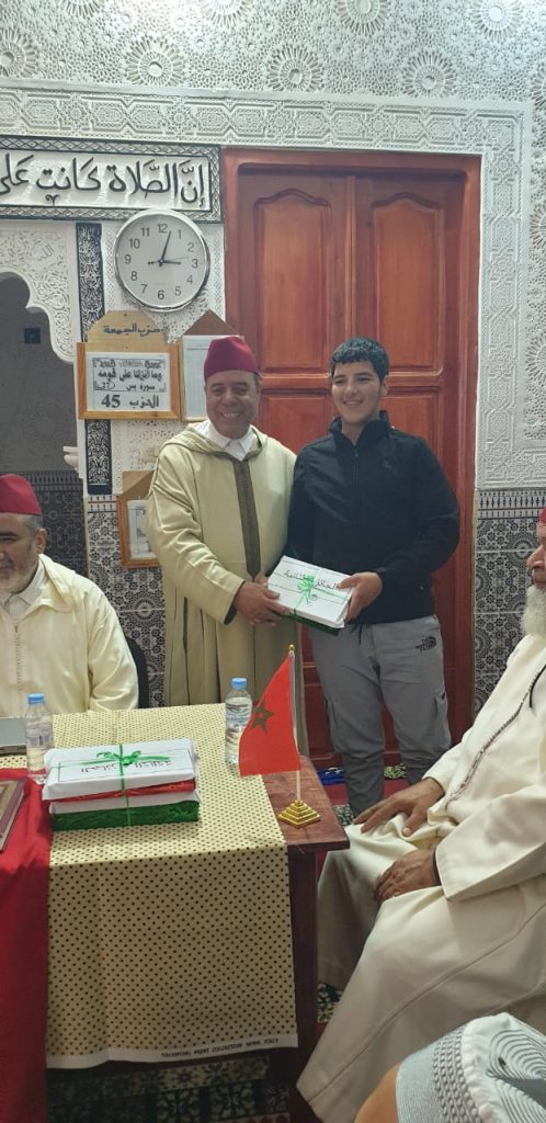 bbc718a4-7b4d-474c-a835-db3176c51b10-498x1024 أمسية ثقافية