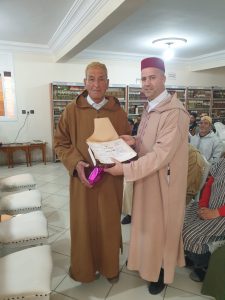 10-225x300 نشاط اجتماعي وحفل تكريمي لفائدة منظفي ومنظفات المساجد بمدينة تازة