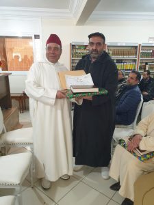 11-225x300 نشاط اجتماعي وحفل تكريمي لفائدة منظفي ومنظفات المساجد بمدينة تازة