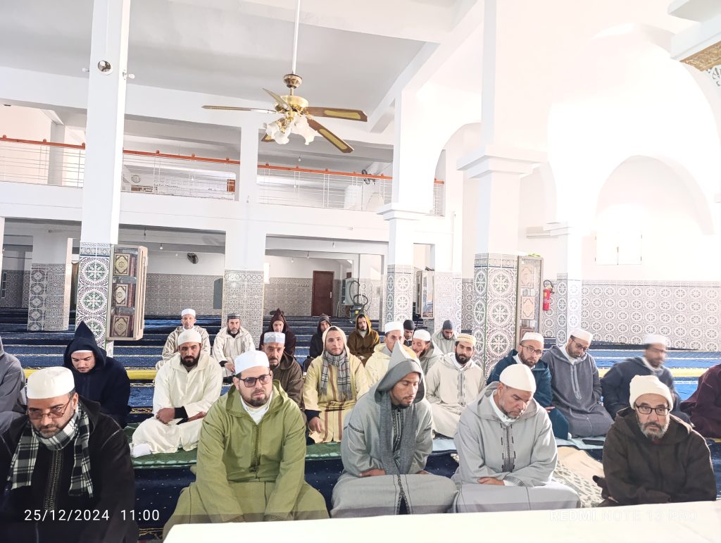 1735152858437-1024x771 دورة تكوينية لفائدة الأئمة والخطباء والوعاظ بجماعة تيزي وسلي، في إطار التكوين المستمر للقيمين الدينيين، وتنزيل خطة تسديد التبليغ؛ من أجل تحقيق الحياة الطيبة