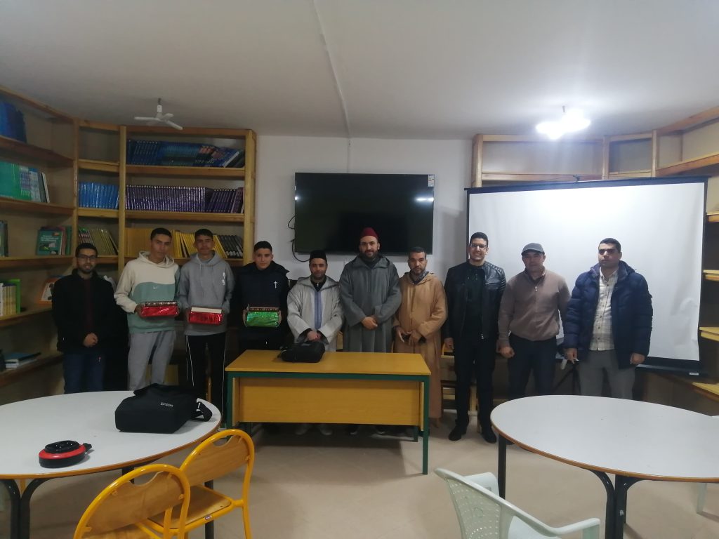 4f3d6b74-4b6b-48ce-8d96-789a9eb32c5a-1024x768 مسابقة ثقافية بثانوية تاهلة التأهيلية