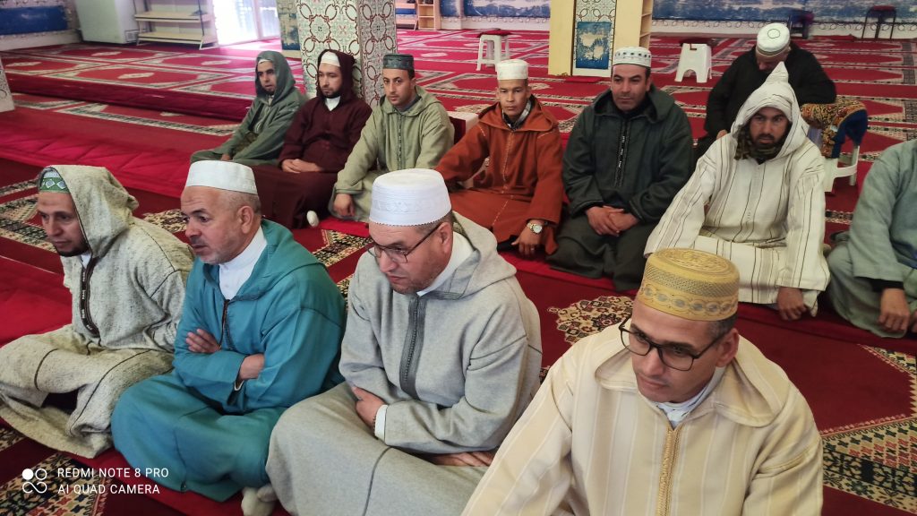 7503fb3f-32bc-420c-be84-f8c186493491-1024x576 دورة تكوينية لفائدة الأئمة والخطباء بجماعة تاهلة