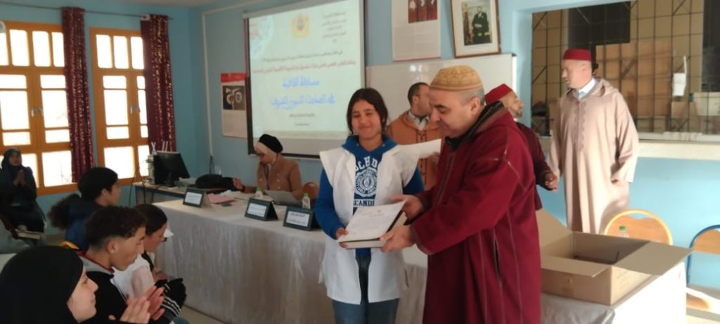 8-1-1024x461 مسابقة في الحديث النبوي الشريف بالثانوية الإعدادية ابن المقفع جماعة كلدمان (أقسام الجذوع المشتركة)