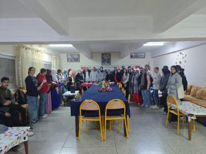 8390a10d-6674-4970-8227-36961c6acda8-1-300x225 *** " مسابقة في السيرة النبوية العطرة بالثانوية التأهيلية ابن الياسمين " .