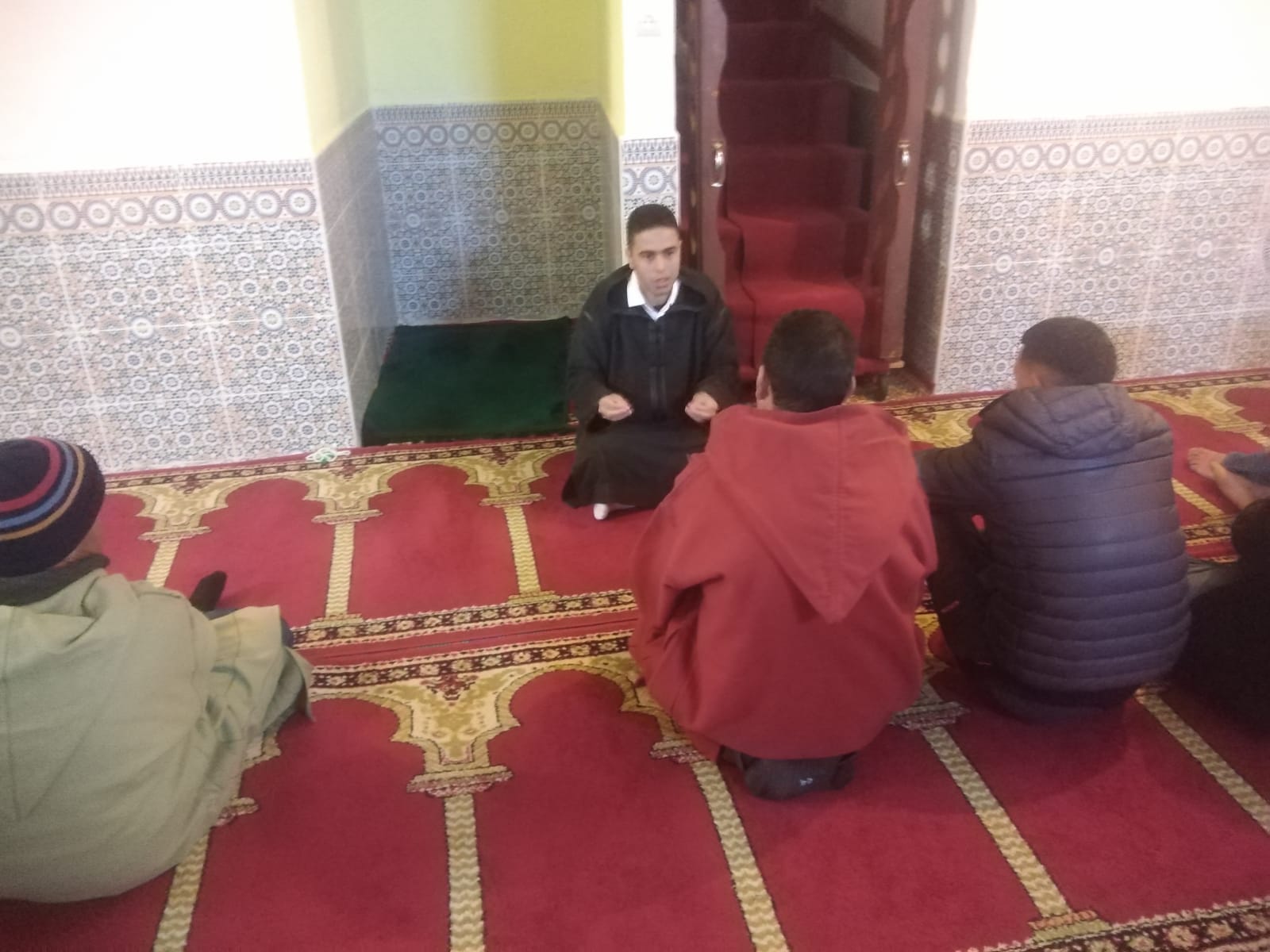 محاضرة بعنوان:قبسات من قوله صلى الله عليه و سلم:(اتق المحارم تكن أعبد الناس…)