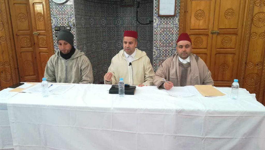 WhatsApp-Image-2024-12-31-at-17.53.56-1024x578 دورة تكوينية لفائدة الأئمة والخطباء بجماعة كلدمان