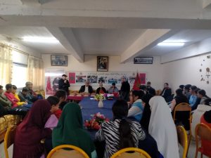 b5028c35-8ad6-4eae-b052-536d7a43f38e-1-300x225 *** " مسابقة في السيرة النبوية العطرة بالثانوية التأهيلية ابن الياسمين " .