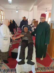 5_074deaaf-225x300 حملة التبرع بالدم