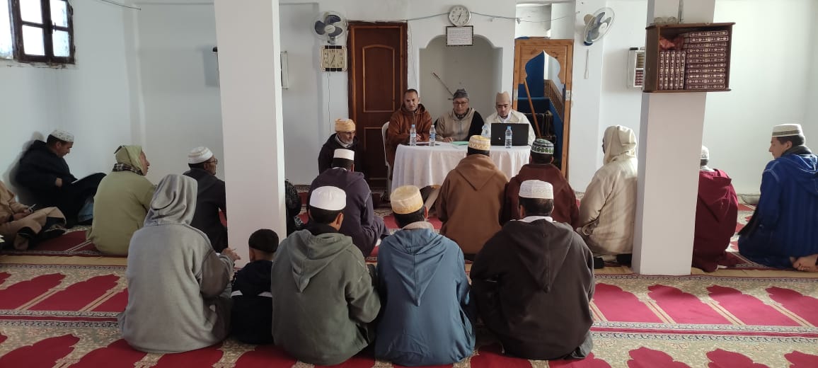 دورة تكوينية لفائدة الأئمة والخطباء بجماعة تزارين