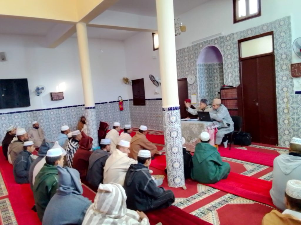 IMG-20241230-WA0022-1024x768 دورة تكوينية لفائدة الأئمة والخطباء بجماعة مغراوة
