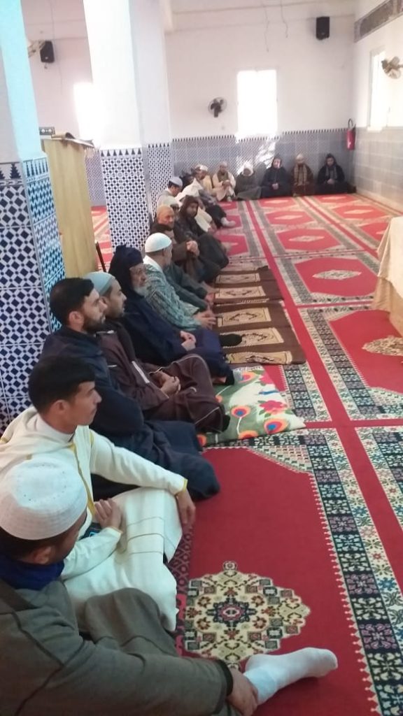 IMG-20250101-WA0065-2-576x1024 دورة تكوينية لفائدة الأئمة و الخطباء بجماعة أولاد ازباير(الحصة الثانية)