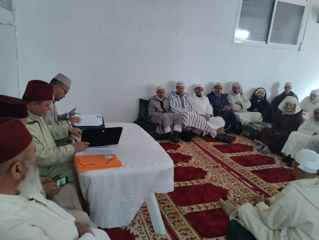 IMG-20250102-WA0024-1024x770 دورة تكوينية أولى لفائدة الأئمة والخطباء بجماعة الزراردة