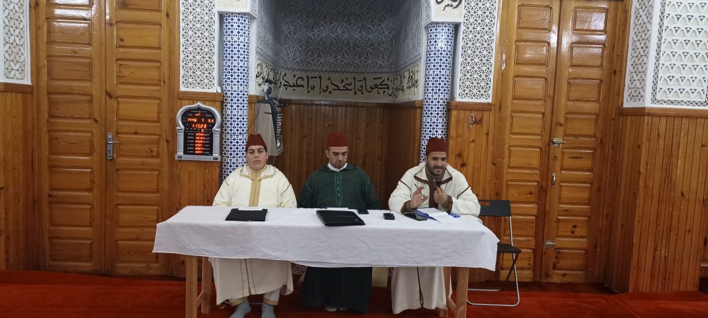 IMG-20250106-WA0081-1024x461 *** دورة تكوينية ثانية لفائدة الأئمة و الخطباء بـباشوية : "أكنول" .