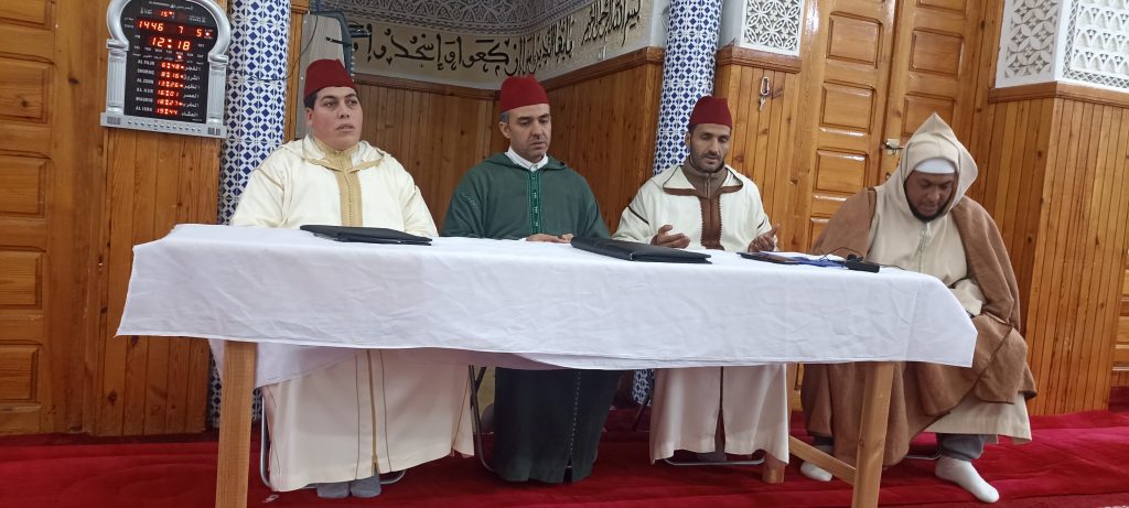 IMG-20250106-WA0083-1024x461 *** دورة تكوينية ثانية لفائدة الأئمة و الخطباء بـباشوية : "أكنول" .