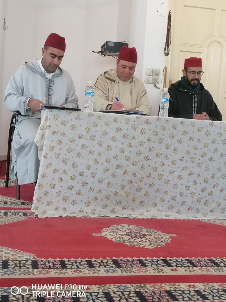 IMG-20250107-WA0051-768x1024 *** دورة تكوينية أولى لفائدة الأئمة والخطباء بجماعة : "أولاد الشريف" .