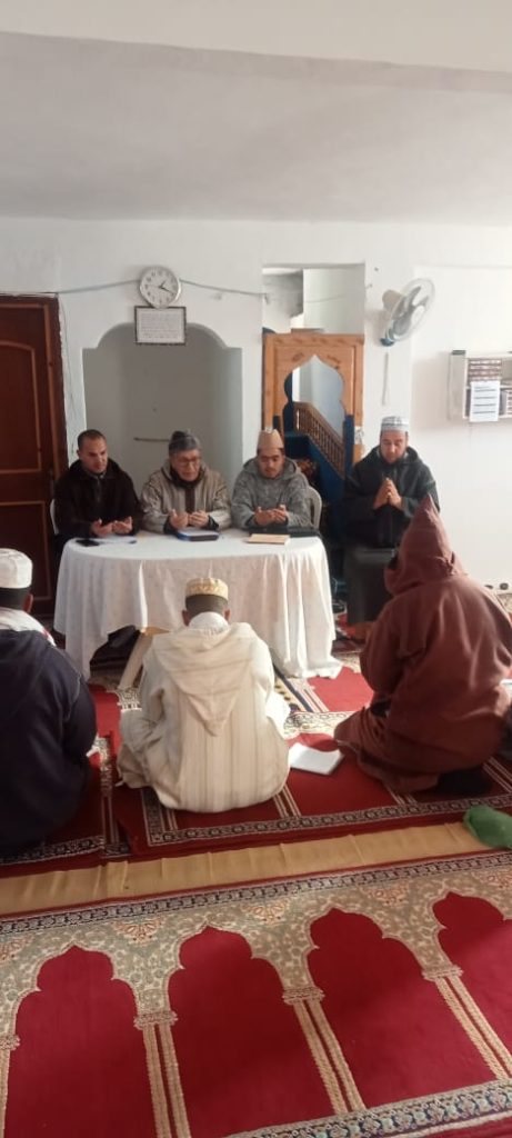 IMG-20250107-WA0097-461x1024 *** دورة تكوينية ثانية لفائدة الأئمة والخطباء بجماعتي : "تازارين و بويبلان" .