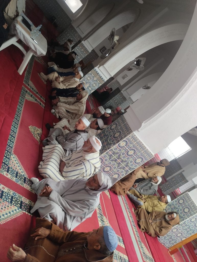 IMG-20250109-WA0042-1-771x1024 دورة تكوينية ثانية لفائدة الأئمة والخطباء بجماعة الزراردة.