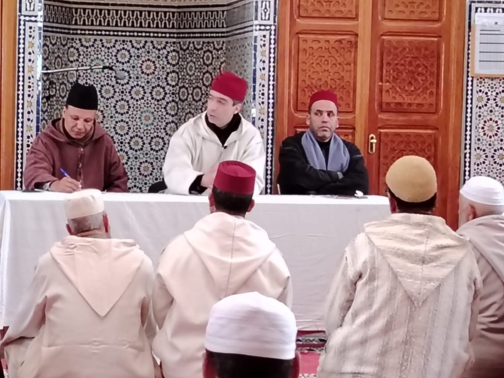IMG-20250112-WA0041-1024x768 *** دورة تكوينية أولى لفائدة الأئمة والخطباء بجماعة : "أولاد ازباير" .