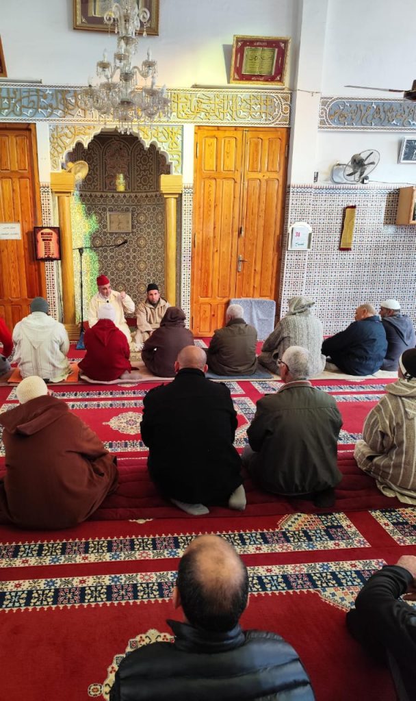 IMG-20250121-WA0054-608x1024 *** ندوة تحسيسية تحت عنوان: ”نظام الشرط و جماعة المسجد” .