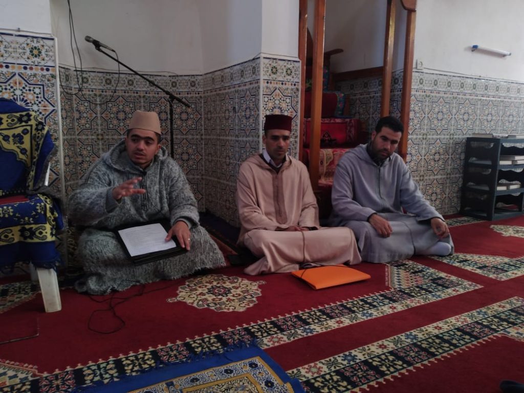 IMG-20250127-WA0032-1024x768 *** ندوة علمية تحت عنوان : ”البيوع المنهي عنها في الشرع” .