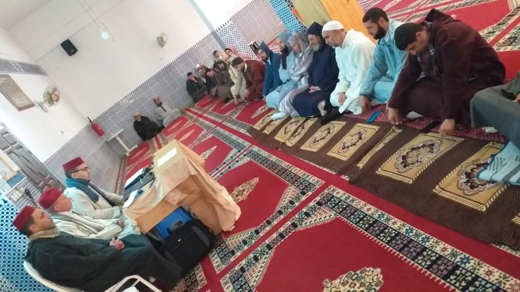 WhatsApp-Image-2024-12-31-at-19.05.23-3-1-1024x576 دورة تكوينية لفائدة الأئمة والخطباء بجزء من جماعة اولاد ازباير وجزء من جماعة بني فراسن