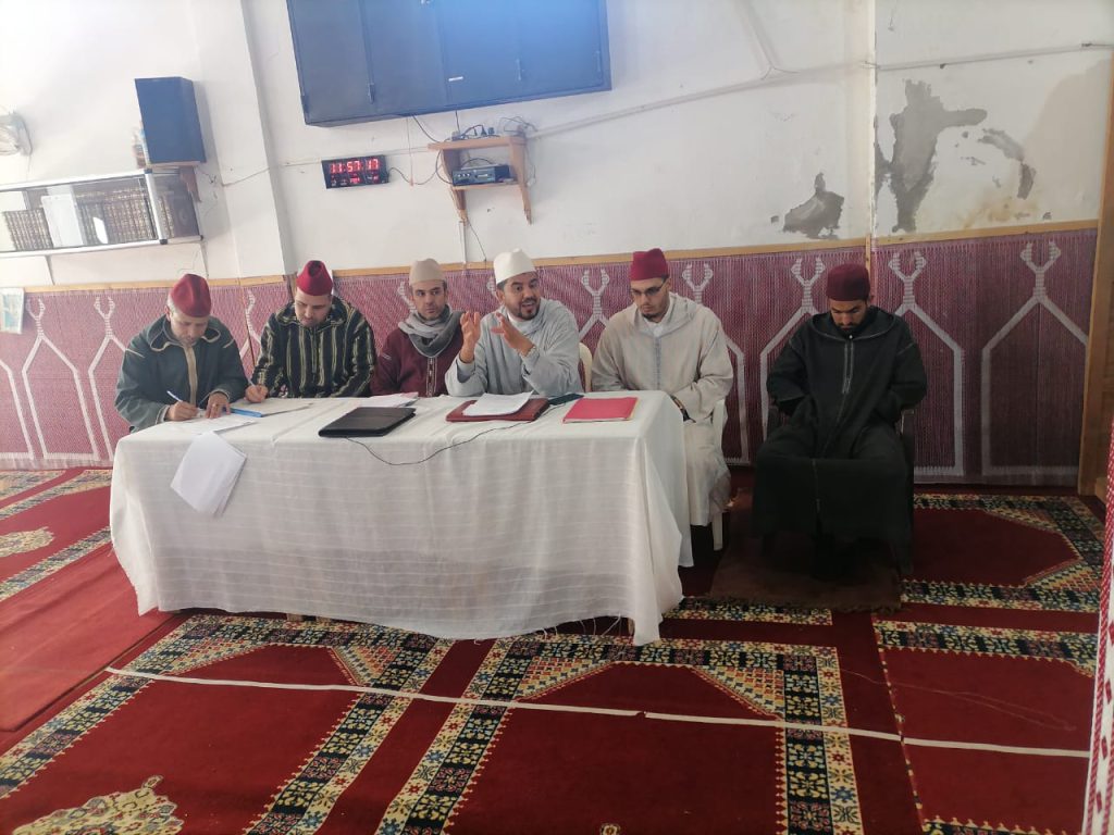 WhatsApp-Image-2025-01-01-at-16.58.01-1-1024x768 دورة تكوينية لفائدة الأئمة والخطباء بجماعتي بني فراسن و الربع الفوقي (الحصة الثانية)