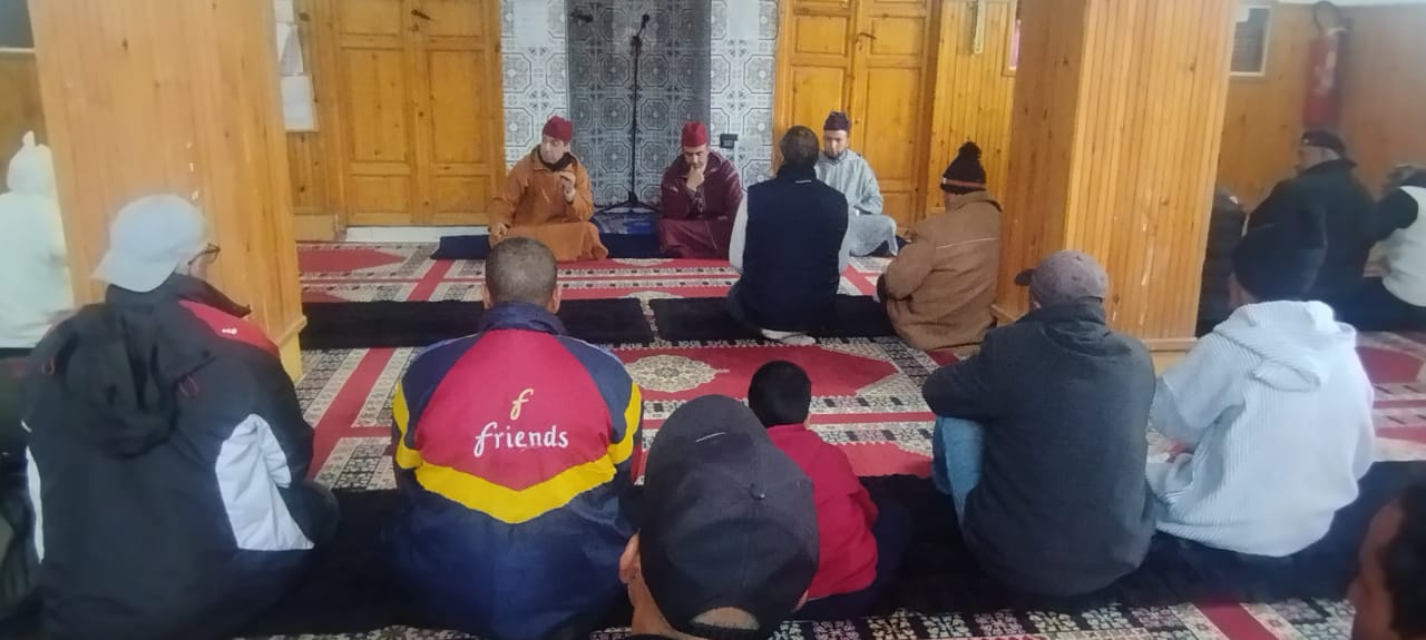 **** ندوة تحسيسية بعنوان : (التضامن وأثره لدى المغاربة “نظام الشرط نموذجا”) .