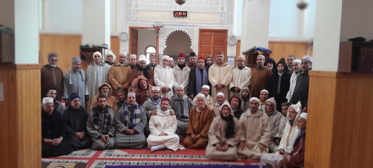 *** دورة تكوينية أولى لفائدة الأئمة والخطباء بجماعة : “أولاد ازباير” .