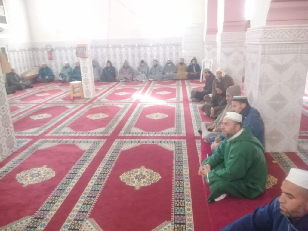 0ae8a576-1369-4ab7-9de6-e1ff8fc60e12-1024x768 زيارة تفقدية لمتابعة دروس ميثاق العلماء بالمسجد المركزي بجماعة بورد