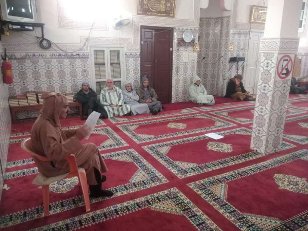 175bf930-4455-4287-8a64-3af3b1288aa9-1024x768 زيارة تفقدية لمتابعة دروس ميثاق العلماء بالمسجد المركزي بجماعة بورد