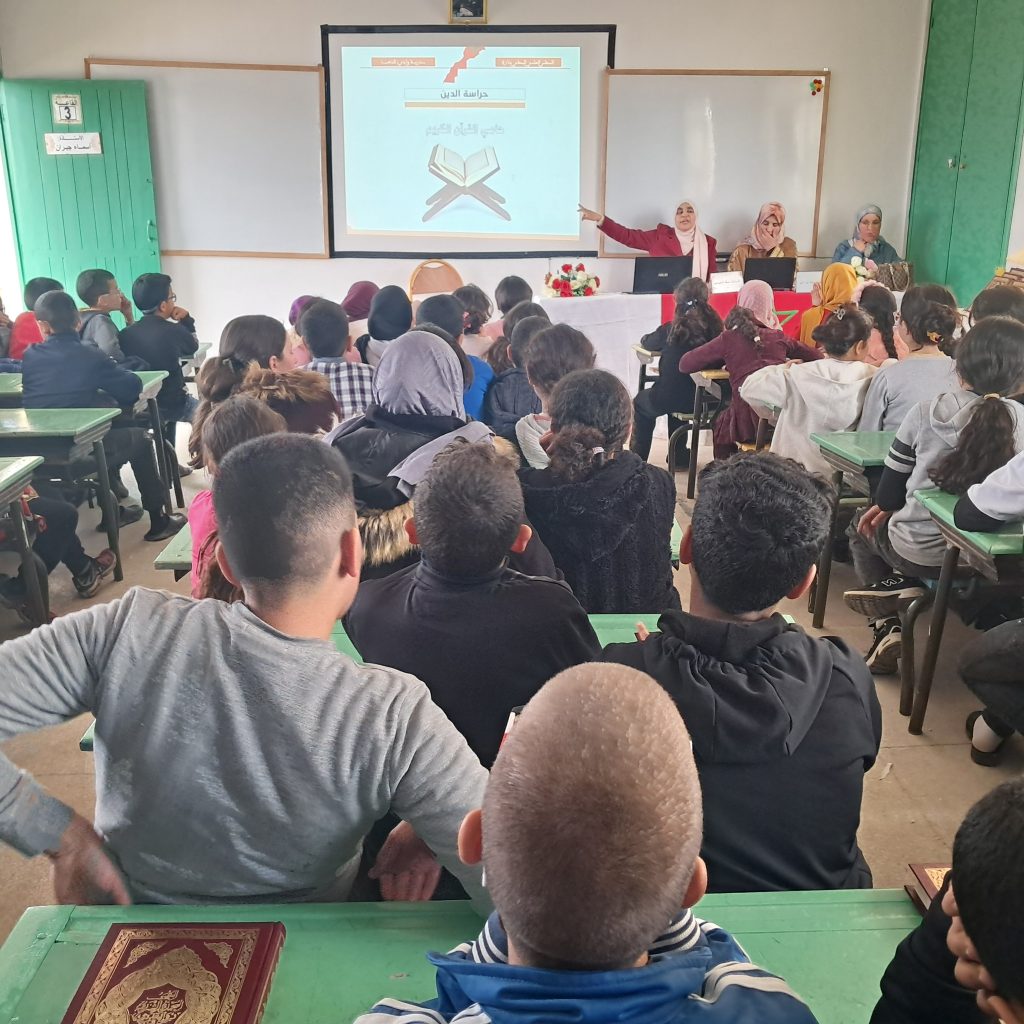 2-5-1024x1024 ندوة علمية بعنوان: "دور إمارة المؤمنين في حفظ المقدسات الدينية وتأمين الحياة الطيبة"