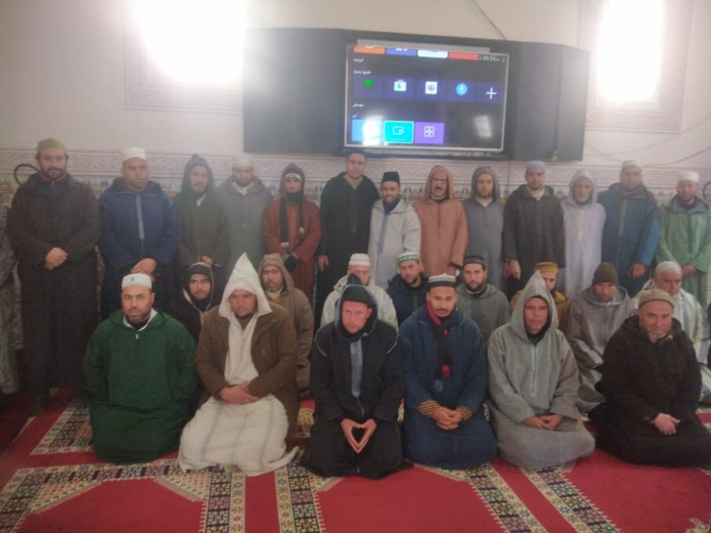 7ffba731-8def-4dc1-bb99-36d5b9d4b7e8-1024x768 زيارة تفقدية لمتابعة دروس ميثاق العلماء بالمسجد المركزي بجماعة بورد