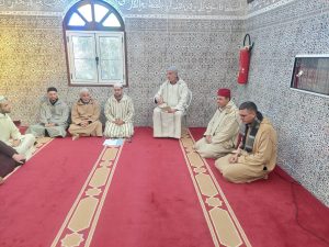 860fa56c-9b95-4048-ac3e-9b4e8061ca9a-1-300x225 زيارة تفقدية لمتابعة دروس "خطة ميثاق العلماء" بمركز سيدي علي بورقبة