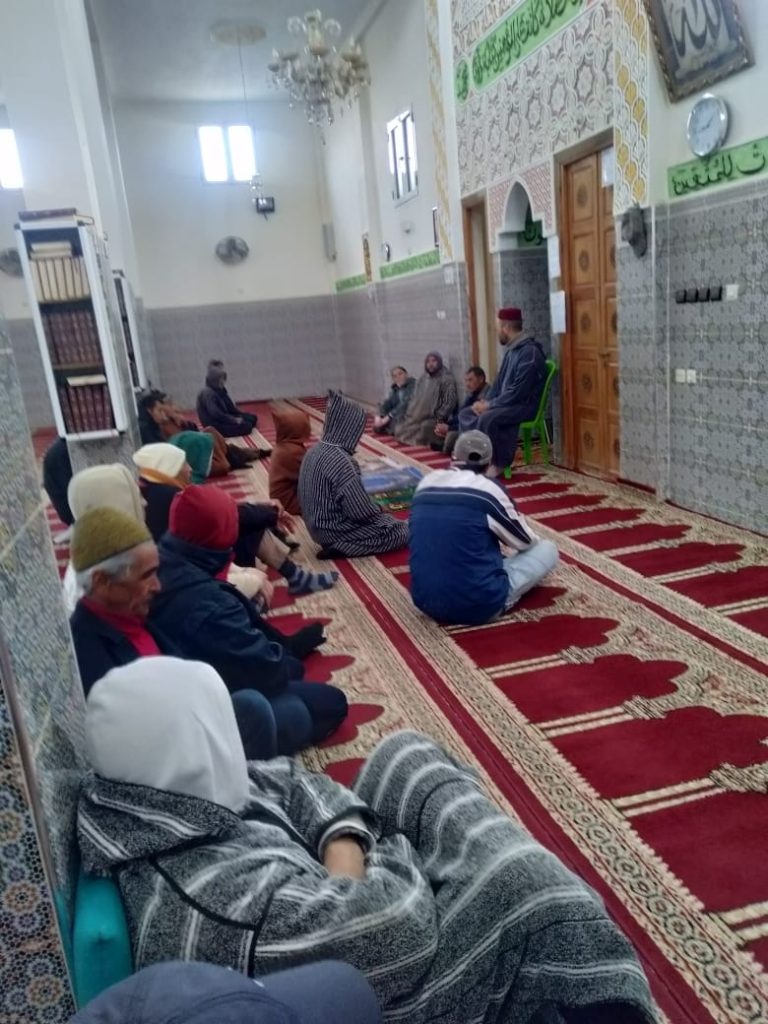 IMG-20250203-WA0032-768x1024 محاضرة بعنوان:"التضامن والتكافل بين الأفراد والمجتمع (نظام الشرط) انموذجا"