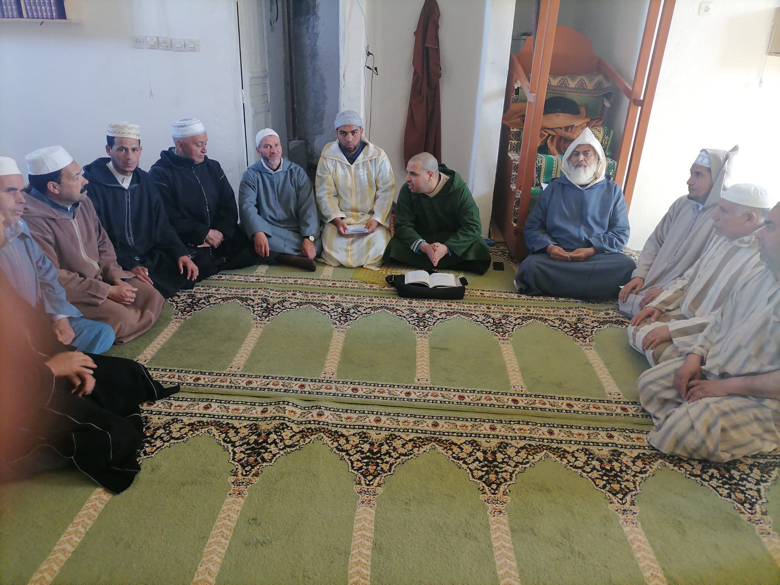 حصة تكوينية لفائدة بعض القيمين الدينيين بجماعة بني فراسن