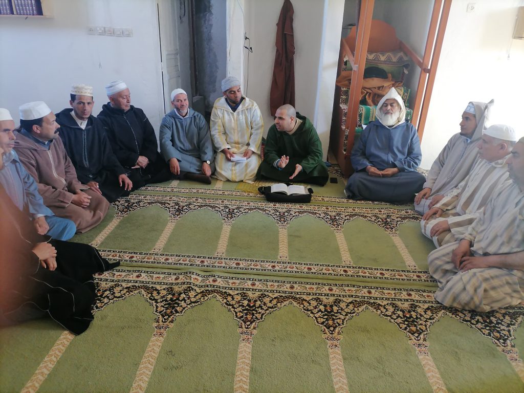 IMG-20250213-WA0035-1024x768 حصة تكوينية لفائدة بعض القيمين الدينيين بجماعة بني فراسن