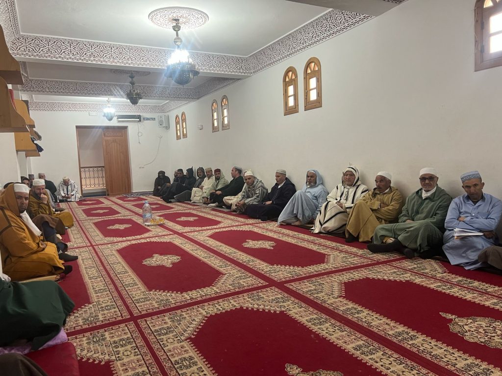 WhatsApp-Image-2025-02-17-at-13.45.16-1-1024x768 زيارة تفقدية لمتابعة دروس ميثاق العلماء بالمسجد المركزي بجماعة باب مرزوقة