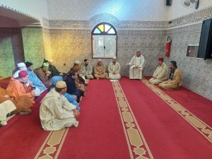 c782badd-997f-4a90-be82-6cee9a73b5b3-300x225 زيارة تفقدية لمتابعة دروس "خطة ميثاق العلماء" بمركز سيدي علي بورقبة