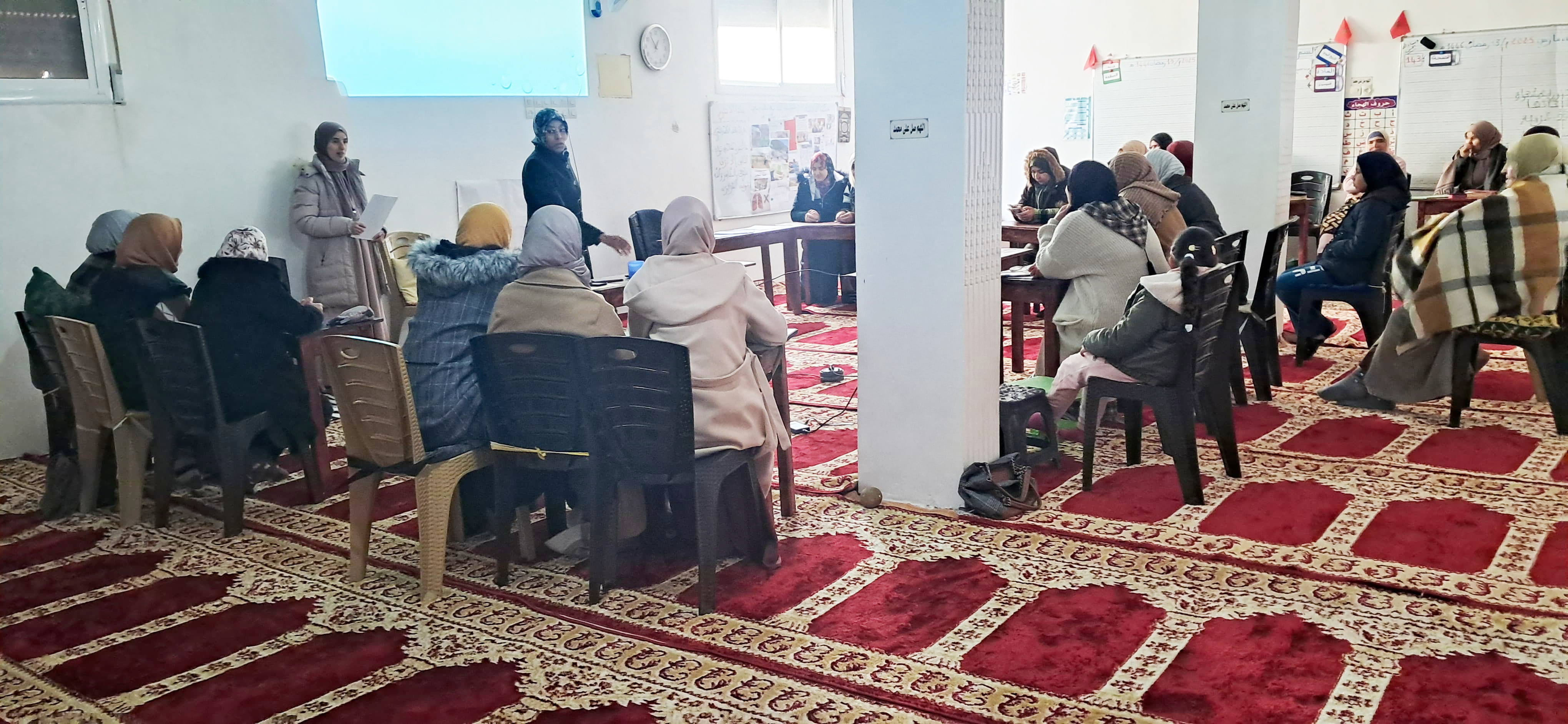 مسابقة في حفظ الحديث لفائدة رائدات المسجد المركزي الزراردة