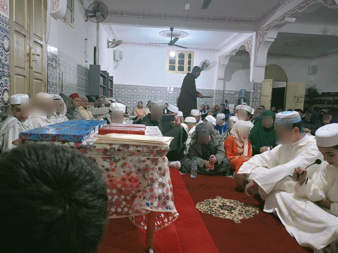 *** حفل تكريمي للمتفوقين و المتفوقات .