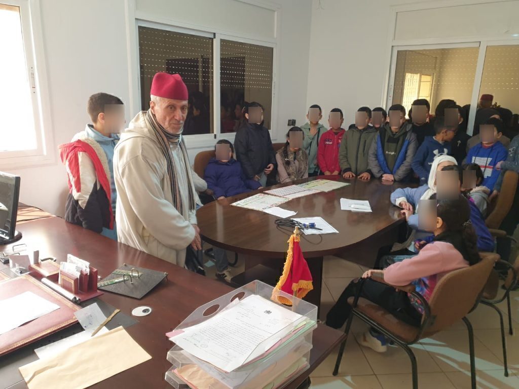 2-3-1024x768-1 تقرير عن زيارة تلاميذ مؤسسة تعليمية لمقر المجلس العلمي.