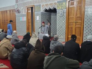 2d248f49-4647-4546-bcf2-46248f7818bc-1-300x225 ***  درس وعظي بعنوان : «أهمية الصِّيام في حفظ الجوارح وأداء الفرائض والنَّوافل» ، بمسجد ابن بري : تازة ( منطقة التجريب رقم : '6' ) .