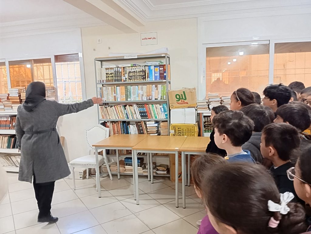 6267cb76-4d72-4275-bccf-babb6a8e68d4-1024x770 تقرير عن زيارة تلاميذ مؤسسة تعليمية لمقر المجلس العلمي.