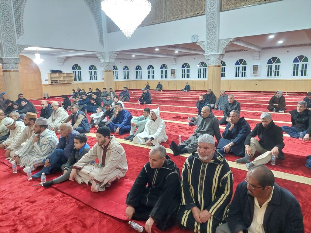 9124eaae-4683-464b-977b-fbb688124c6e-1024x768 أمسية دينية رمضانية بمسجد عائشة أم المؤمنين بالجماعة القروية سيدي علي بورقبة بإقليم تازة