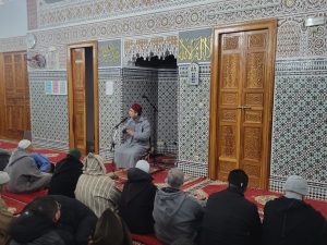 9ef54046-d0b6-46b2-9d27-faece50e9e34-2-300x225 ***  درس وعظي بعنوان : «أهمية الصِّيام في حفظ الجوارح وأداء الفرائض والنَّوافل» ، بمسجد ابن بري : تازة ( منطقة التجريب رقم : '6' ) .